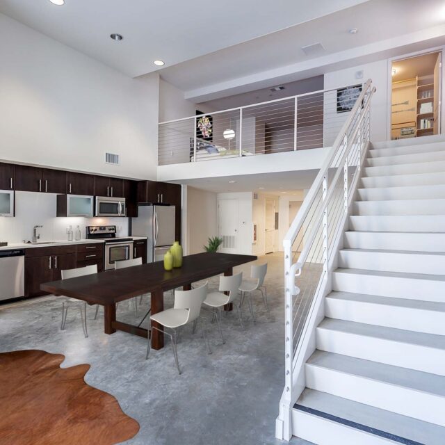 41-camden-glendale-apartments-glendale-ca-live-work-with-two-story-loft-features.jpg_1
